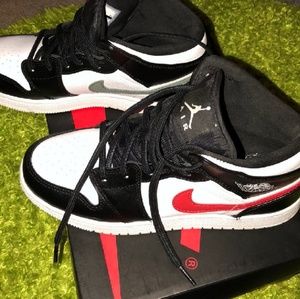 Air Jordan 1s